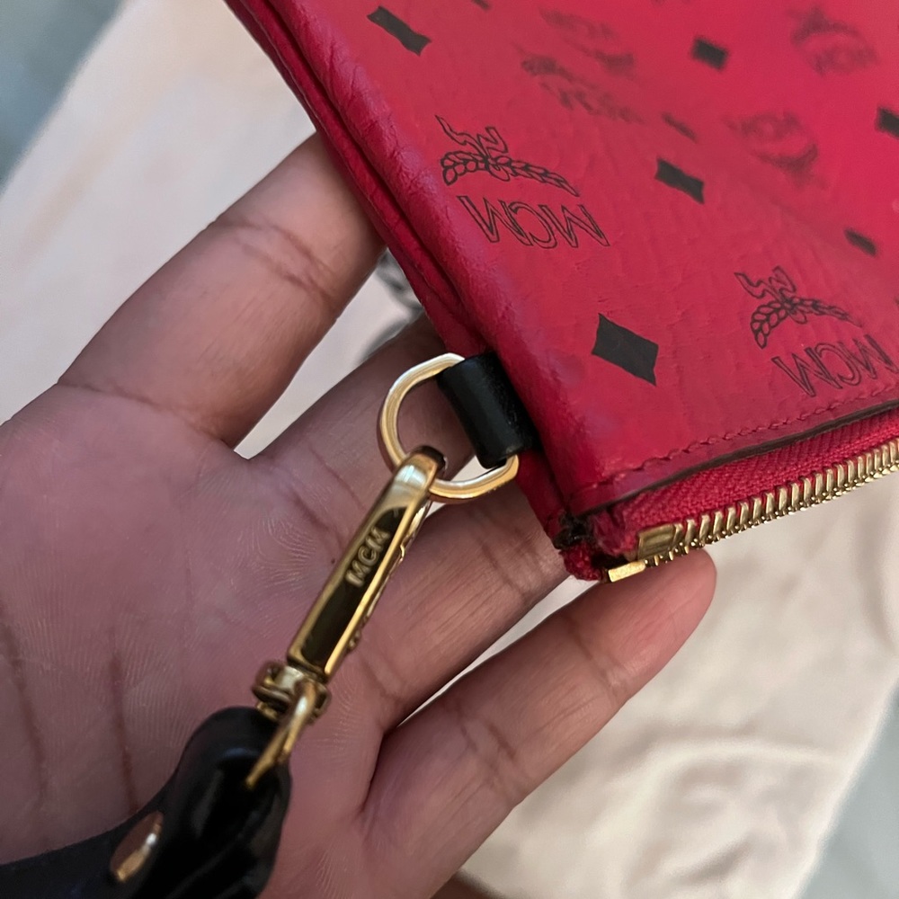 MCM Wristlet zip pouch visetos original